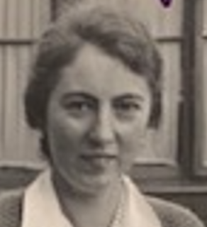 Madame SEGOND, amie ou parente ?